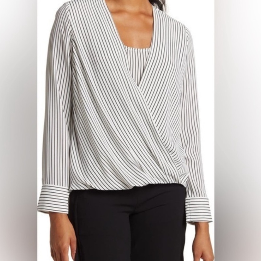 T Tahari blouse new with tags